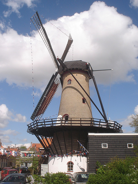 Molen in hartje Tholen